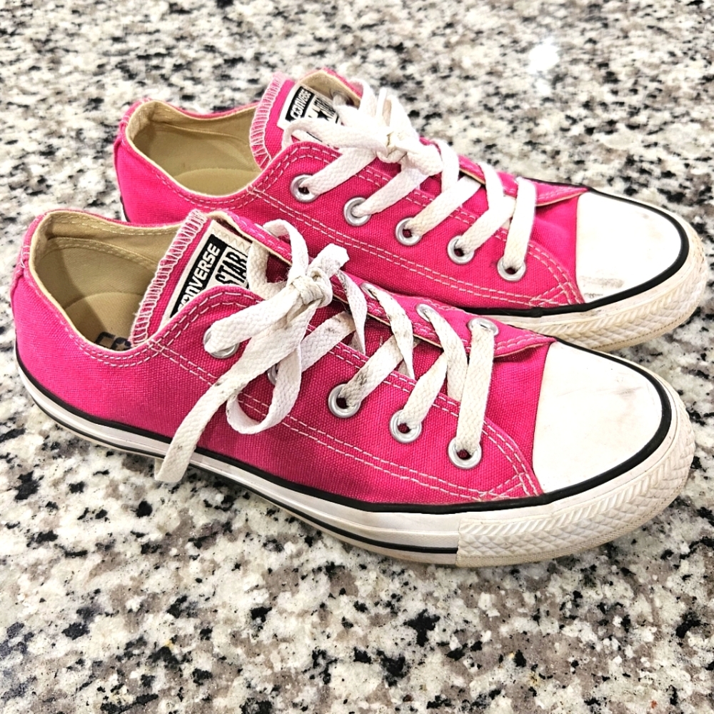 Pink Converse low lace sneakers